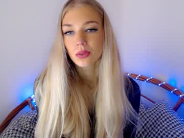 webcam girl pervyblonde today image #1867059