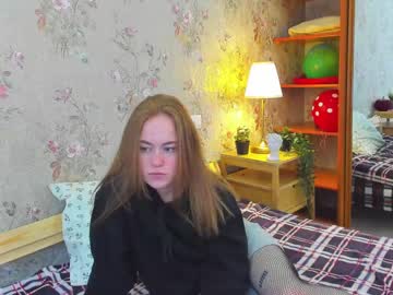 webcam girl amycorner today image #1699036