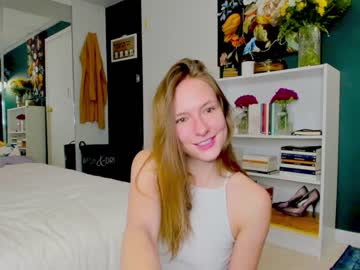 webcam girl innocentprovenguilty today image #1225260