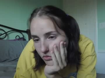 webcam girl wheresdamilk today image #2036803