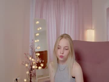 webcam girl appr0ved today image #1271725