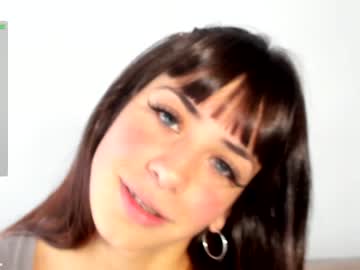 webcam girl natyniklos2 today image #1805072