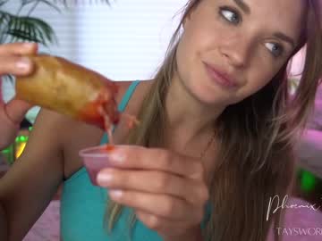 webcam girl phoenix_taylor today image #2102353