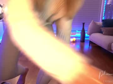 webcam girl phoenix_taylor today image #1053238