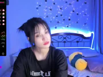 webcam girl aisneon today image #1292903