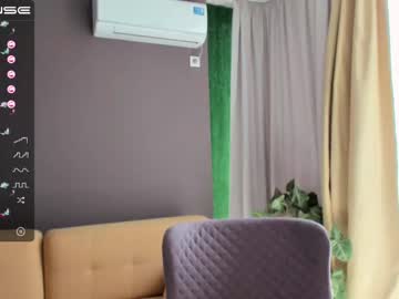 webcam girl small_blondee today image #1630264