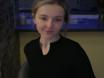 webcam girl lucydelovely today image #3549774