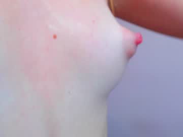 webcam girl monica_dream18 today image #202371