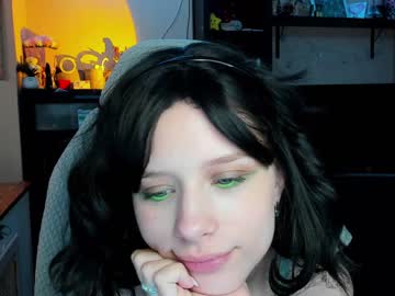 webcam girl ketlinrous today image #1826315