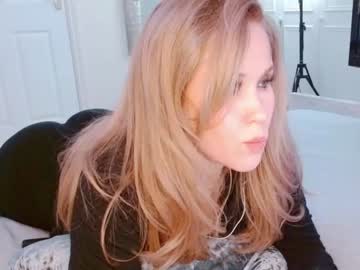 webcam girl myassistant today image #528193