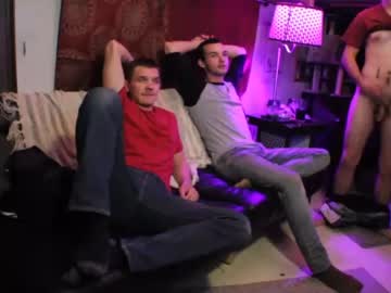 webcam man hollandhousestudios today image #1168258