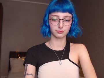 webcam girl lit1le_kitty_ today image #847011