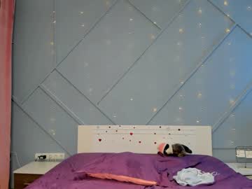 webcam girl aerri_lee today image #747800