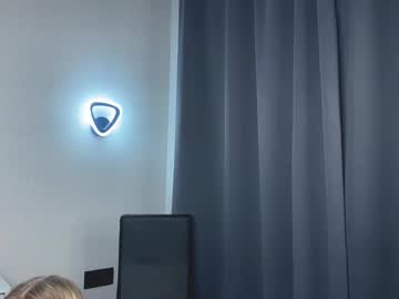 webcam girl wildacast today image #4059293
