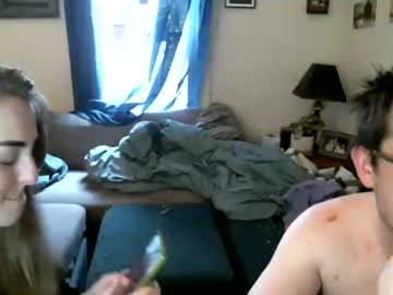 webcam couple deadlypeachlove today image #3973095