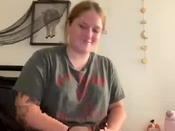 webcam girl sarabear1999 today image #4039305