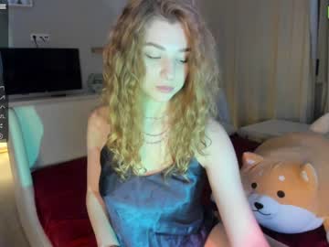 webcam girl zoe_0 today image #842973
