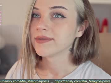webcam girl mia_milagros today image #2138170
