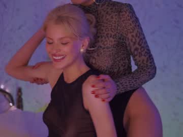 webcam girl _2strangers today image #1885611