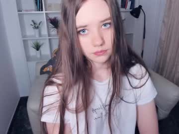 webcam girl kristi_zenn today image #3985538