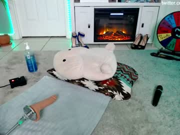 webcam girl syndica today image #268365