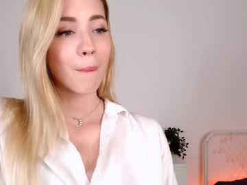 webcam girl emmi_rosee today image #1394776