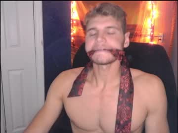 webcam man nhandgrenades today image #198642
