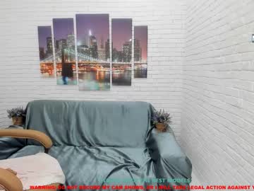 webcam girl shy__mia today image #451665