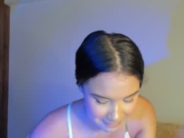 webcam girl elainn_ today image #3944186