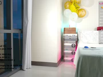 webcam girl belle_adrienne today image #211556