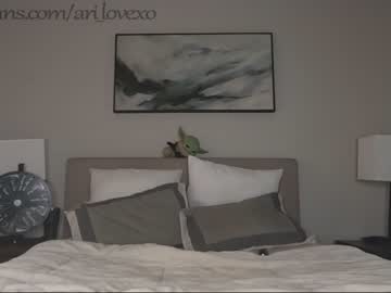 webcam couple ari_lovexo today image #3512724