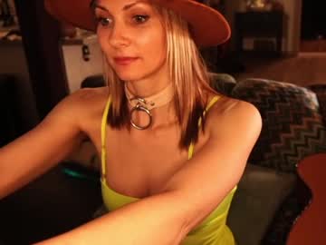 webcam girl kaileeshy today image #1471240