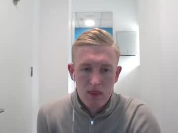 webcam man 19yoharry today image #1695970