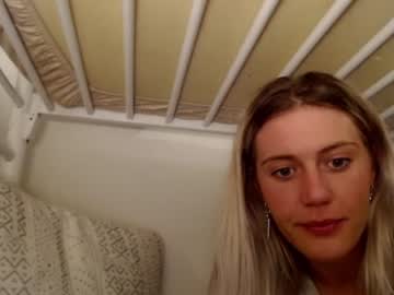 webcam girl bambis_honeypot today image #980076
