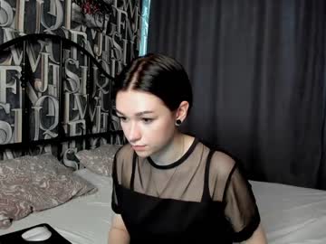 webcam girl carolyn_white today image #1693692