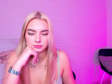 webcam girl 8a8y_nura today image #1456976