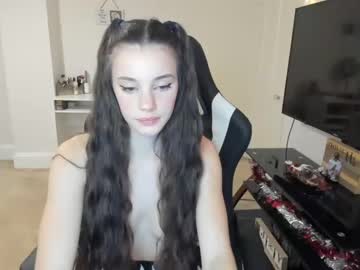 webcam girl meadow_lea today image #657305