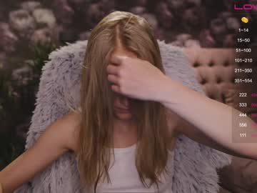 webcam girl angeellina today image #989148