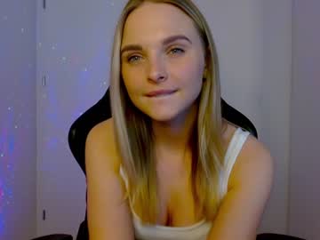webcam girl sweetiekittyy today image #197808