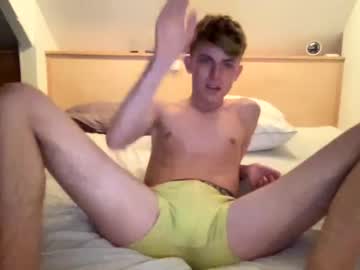 webcam man koen4444 today image #800230