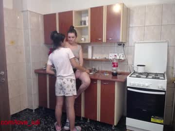 webcam couple iuliana32 today image #408546