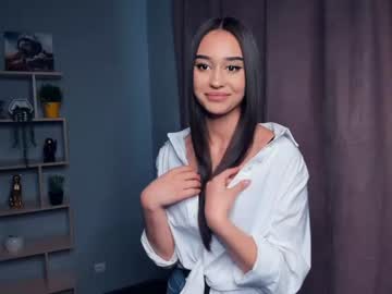 webcam girl flames_and_ice today image #3974590