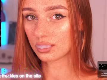 webcam girl artease today image #1516028