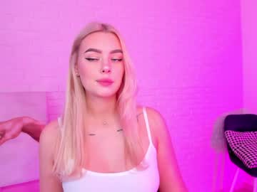 webcam girl 8a8y_nura today image #1449915
