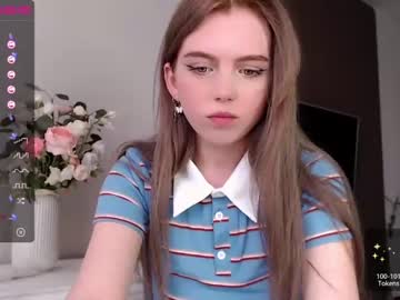 webcam girl small_blondee today image #1789708