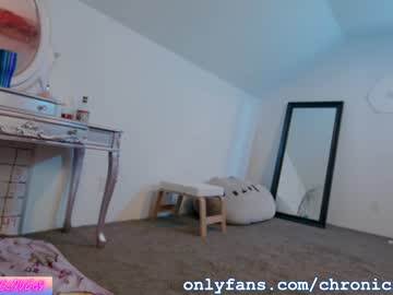 webcam girl chroniclove today image #816045