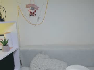 webcam girl gabbi_i today image #821016
