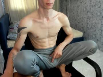 webcam man joni_joni18 today image #1982460