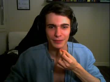 webcam man dumbnerd3 today image #2452390
