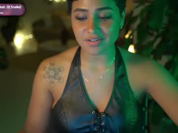 webcam girl arletnoa today image #514273